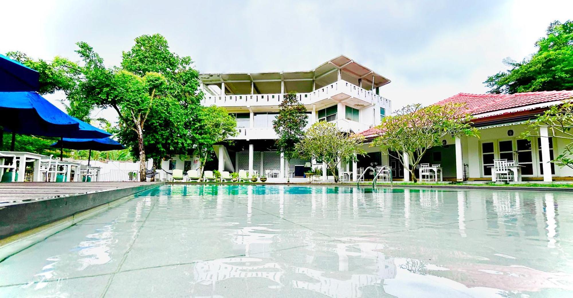 Canberra Holidays Mirissa Exterior foto
